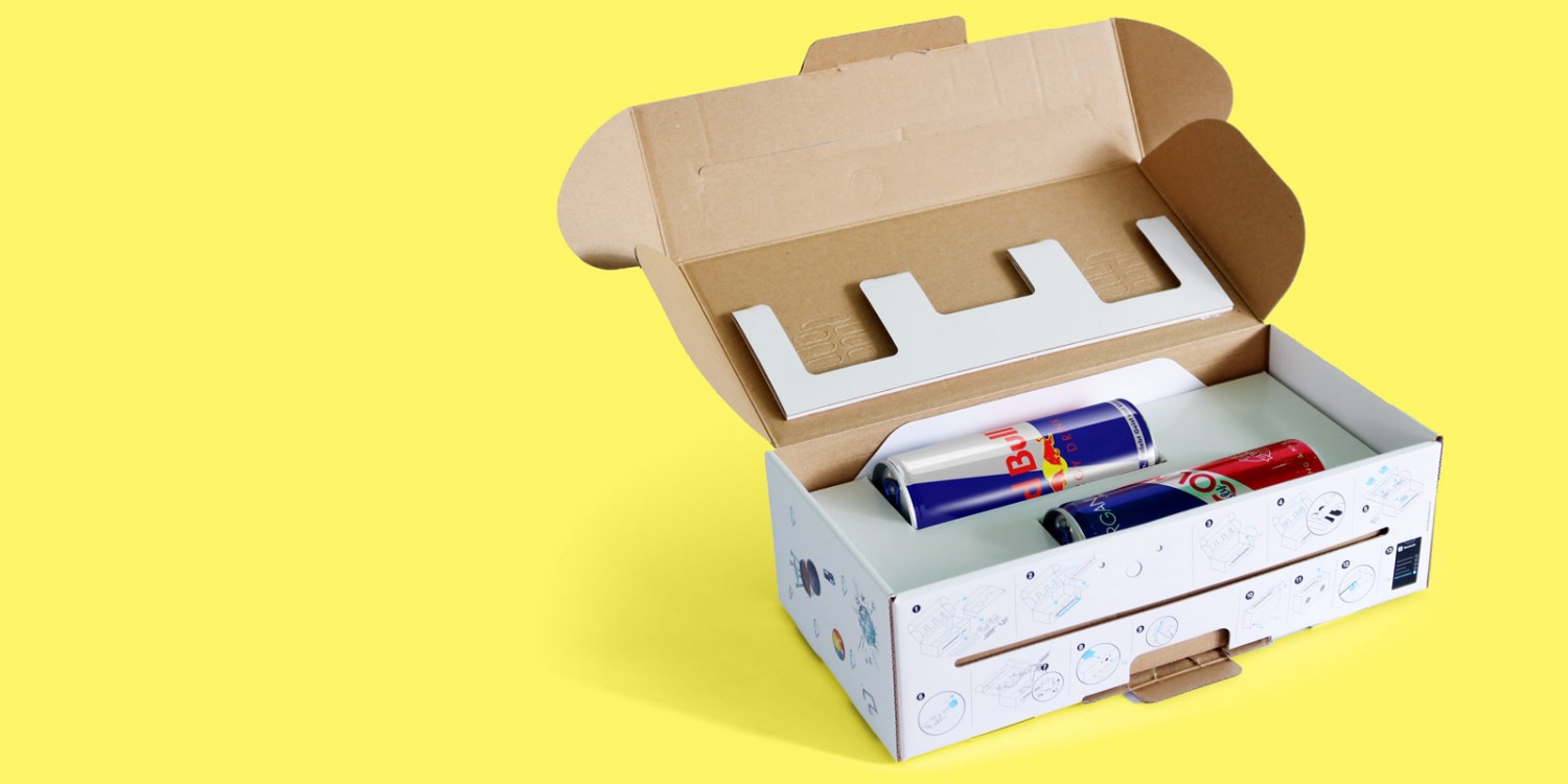 Boombox packaging for Red Bull with cans inside